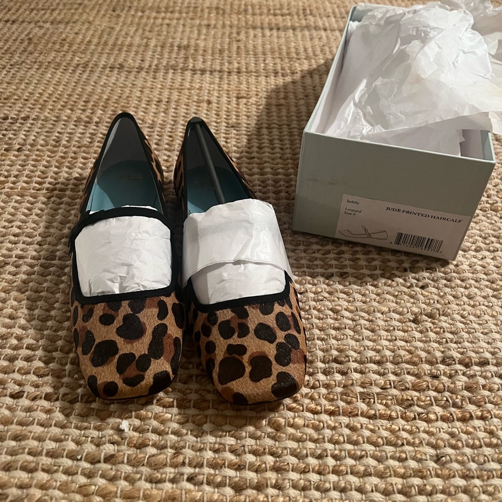 Frances Valentine Animal Print Flats with Black Trim - Picture 14 of 14